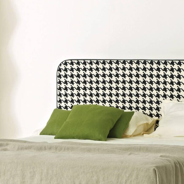 3 Nordic Style High Legged Houndstooth Bed